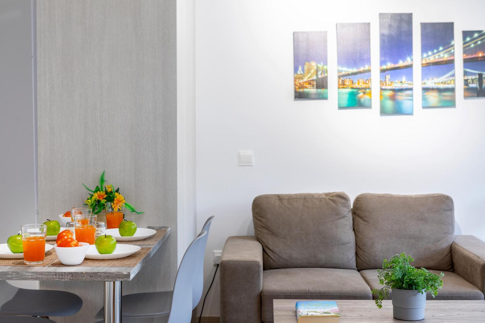 C-Premium Apts 100M From Beach And City Centre Ларнака Экстерьер фото