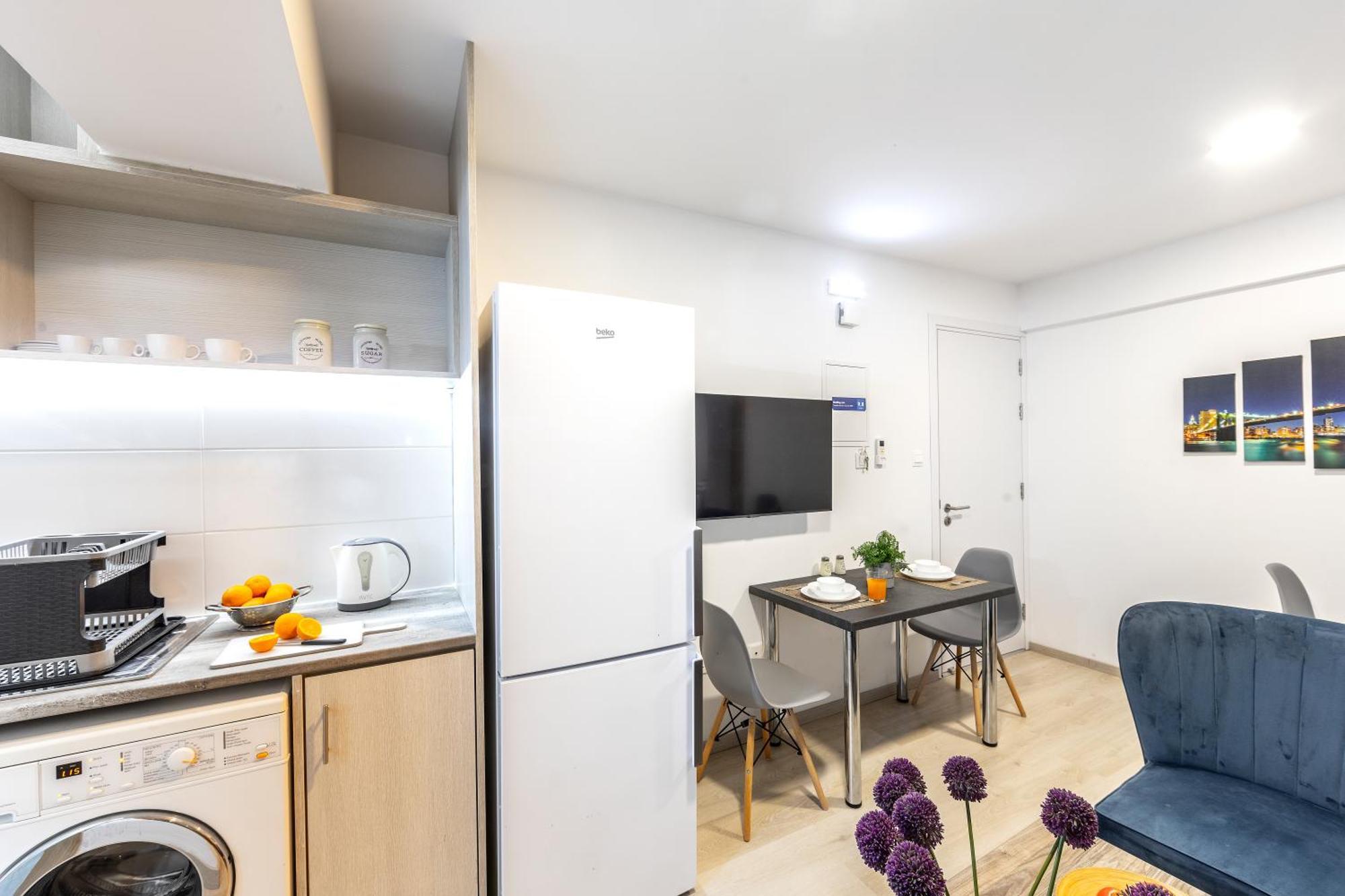 C-Premium Apts 100M From Beach And City Centre Ларнака Экстерьер фото